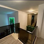 Modern Glam Duplex Tirana