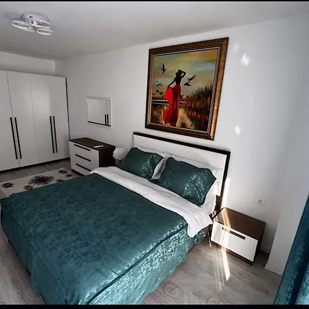 Apartment Modern Glam Duplex Tirana