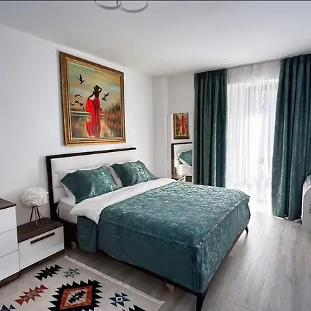 Apartment Modern Glam Duplex Tirana