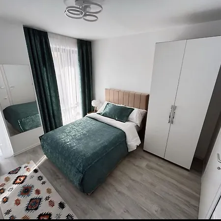 Apartment Modern Glam Duplex Tirana